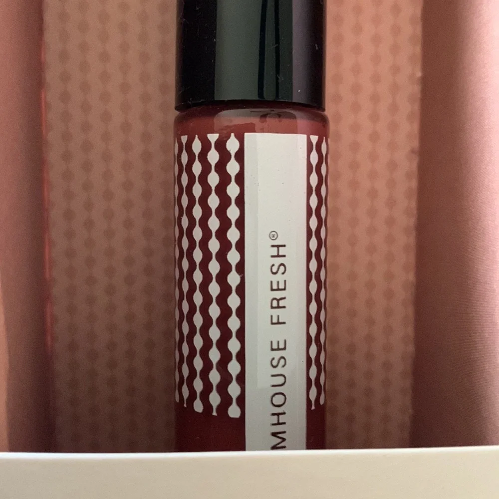 NEW Vitamin glaze Organic lipgloss